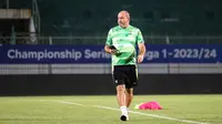 Bojan Hodak Bantah Rumor akan Datangkan Pemain Naturalisasi, Fokus Tunggu Kedatangan Dua Asing